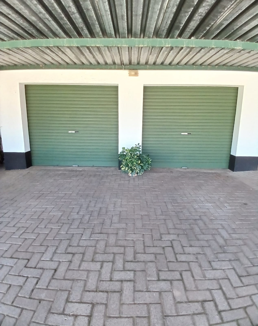 3 Bedroom Property for Sale in Vaalpark Free State